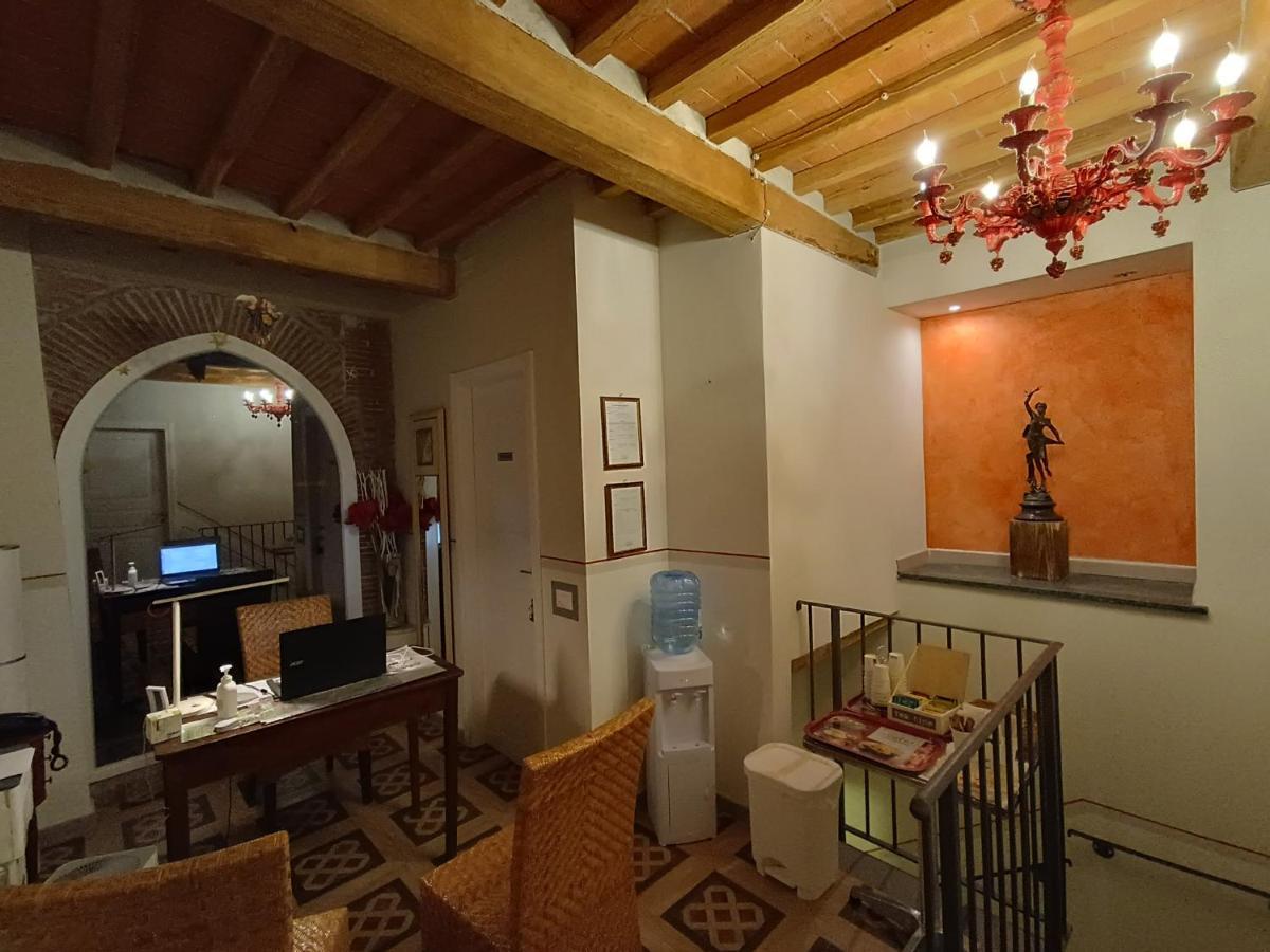 Le Rondini Di San Donato Bed & Breakfast Lucca Eksteriør bilde